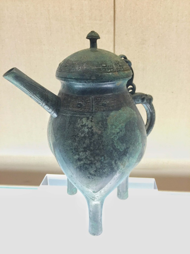 兽面纹盉,商代晚期(公元前13世纪-前11世纪)